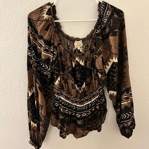 Buckle Boho women’s top